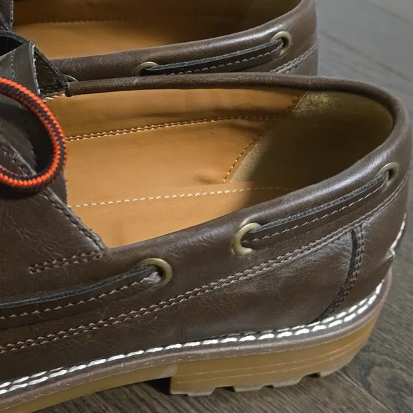 Shoes - Picture 5 of 7